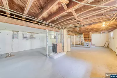824 Linden Avenue, Ridgefield, NJ 07657 - Photo 12