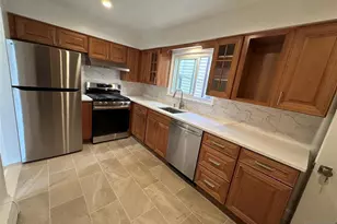 219 Cliff Street 1, Cliffside Park, NJ 07010 - Photo 4