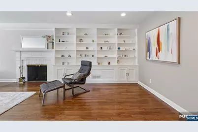 251 Brookmere Court, Ridgewood, NJ 07450 - Photo 4