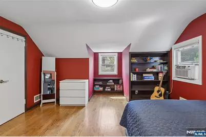 251 Brookmere Court, Ridgewood, NJ 07450 - Photo 18