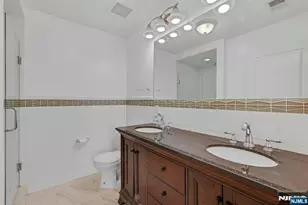 251 Berry Street 251, Hackensack, NJ 07601 - Photo 20