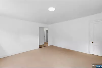 414 Saddle River Road, Saddle Brook Township, NJ 07663 - Photo 18