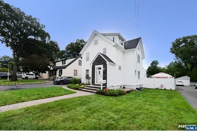 176 E Main Street, Bergenfield, NJ 07621 - Photo 2