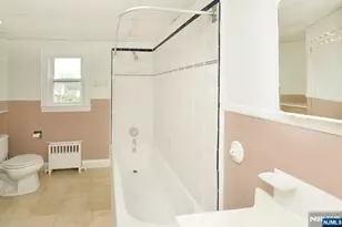 176 E Main St, Bergenfield, NJ 07621 - Photo 10