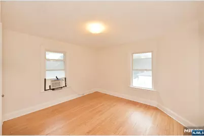 176 E Main Street, Bergenfield, NJ 07621 - Photo 8