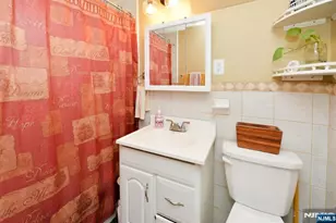 176 E Main St, Bergenfield, NJ 07621 - Photo 20