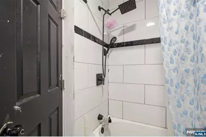 22 Breckenridge Terrace, Irvington, NJ 07111 - Photo 28