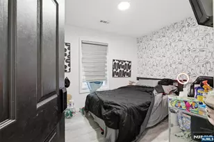 22 Breckenridge Terrace, Irvington, NJ 07111 - Photo 16