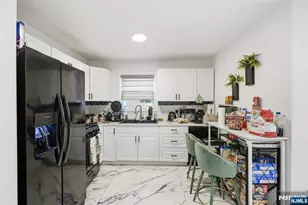22 Breckenridge Terrace, Irvington, NJ 07111 - Photo 8