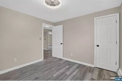 2 Riverside Avenue 2 #2, Lyndhurst Township, NJ 07071 - Photo 10