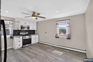 2 Riverside Ave 2, Lyndhurst Township, NJ 07071 - Photo 4