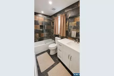 170 Mount Pleasant Avenue, Wallington, NJ 07057 - Photo 20
