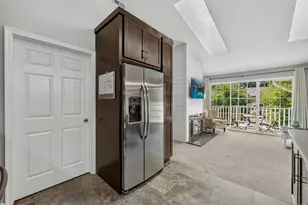 453 Poets Way, Mahwah, NJ 07430 - Photo 16