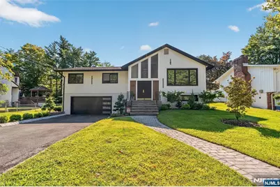 265 Westervelt Place, Englewood Cliffs, NJ 07632 - Photo 2