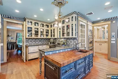 197 Cedar Street, Englewood, NJ 07631 - Photo 4