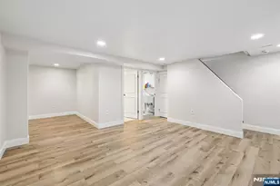 22 Elm St, Tenafly, NJ 07670 - Photo 20