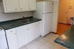 2205 N Central Road 5B, Fort Lee, NJ 07024 - Photo 10