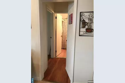 21 Barrows Avenue 1st Flr #1st Flr, Rutherford, NJ 07070 - Photo 8