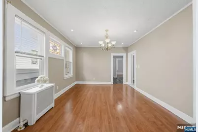 17 Boyden Parkway 1 #1, Maplewood, NJ 07040 - Photo 8