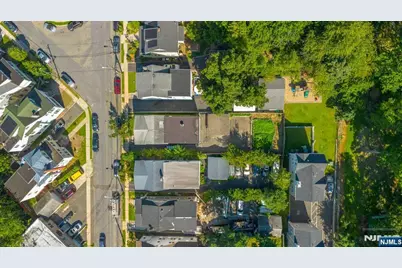 17 Boyden Parkway 1 #1, Maplewood, NJ 07040 - Photo 20