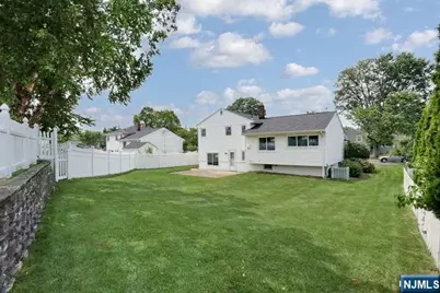 7-32 Richard Street, Fair Lawn, NJ 07410 - Photo 26