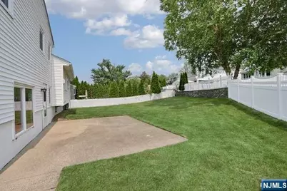 7-32 Richard Street, Fair Lawn, NJ 07410 - Photo 28