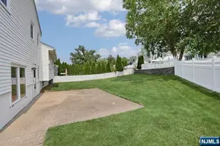 7-32 Richard St, Fair Lawn, NJ 07410 - Photo 28