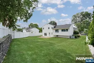 7-32 Richard St, Fair Lawn, NJ 07410 - Photo 26