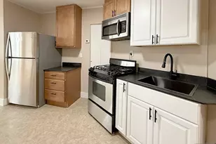 41 Tyson Pl 1, Bergenfield, NJ 07621 - Photo 2