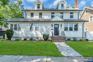 419 Martin St, Roselle, NJ 07203 - Photo 1