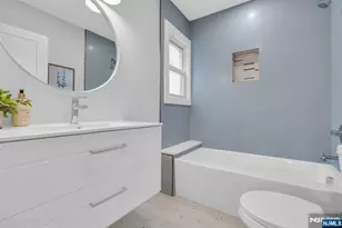 419 Martin St, Roselle, NJ 07203 - Photo 22