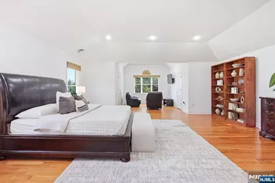 55 Prospect Avenue, Woodcliff Lake, NJ 07677 - Photo 20