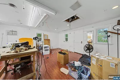 92 Blauvelt Avenue, Bergenfield, NJ 07621 - Photo 36