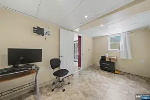 92 Blauvelt Ave, Bergenfield, NJ 07621 - Photo 30