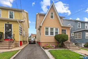 121 Schofield, Newark, NJ 07106 - Photo 2
