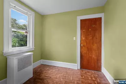 121 Schofield, Newark, NJ 07106 - Photo 18