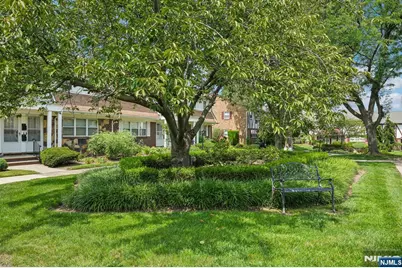 25 River Road 3 B #3 B, Nutley, NJ 07110 - Photo 4