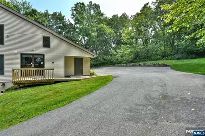 276 State Rt 94, Vernon, NJ 07462 - Photo 22
