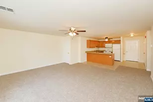 195 N Washington Ave D, Bergenfield, NJ 07621 - Photo 8