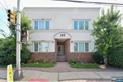195 N Washington Avenue D #D, Bergenfield, NJ 07621 - Photo 1