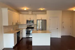 307 Gorge Road 501, Cliffside Park, NJ 07010 - Photo 1