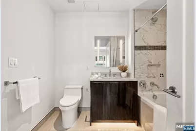 800 Ave At Port Imperial Boulevard 816 #816, Weehawken, NJ 07086 - Photo 24