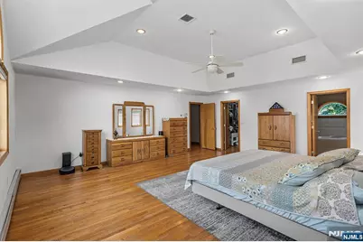 26 Mount Cedar Avenue, Wallington, NJ 07057 - Photo 28