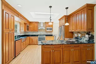 615 Maze Rd, River Vale Township, NJ 07675 - Photo 8
