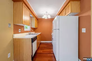 210 Caldwell Ave 2, Paterson, NJ 07501 - Photo 6