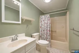 210 Caldwell Ave 2, Paterson, NJ 07501 - Photo 14
