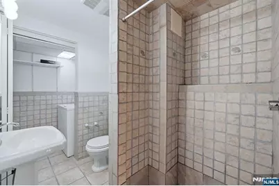 177 Truman Terrace, Paramus, NJ 07652 - Photo 28