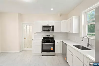 359-361 18th Street, Newark, NJ 07103 - Photo 10