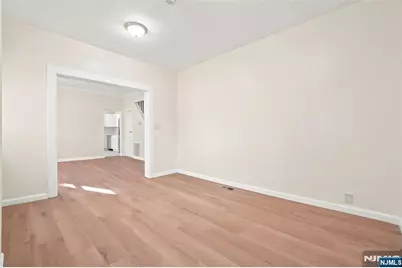 359-361 18th Street, Newark, NJ 07103 - Photo 8