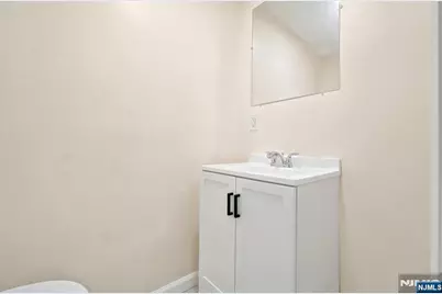 359-361 18th Street, Newark, NJ 07103 - Photo 14